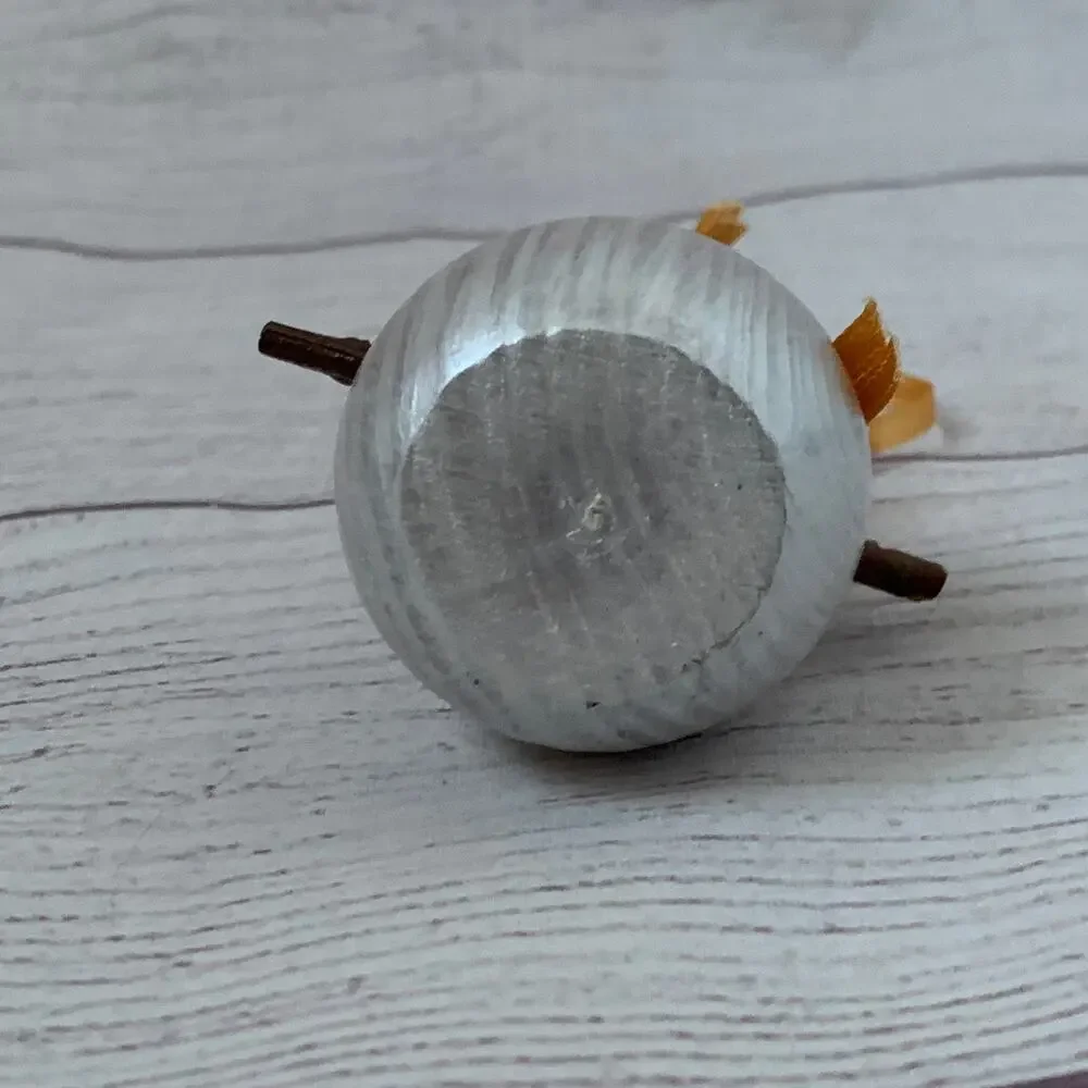 Unknown white wooden